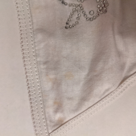 12 cute playboy thongs - Picture 5 of 9